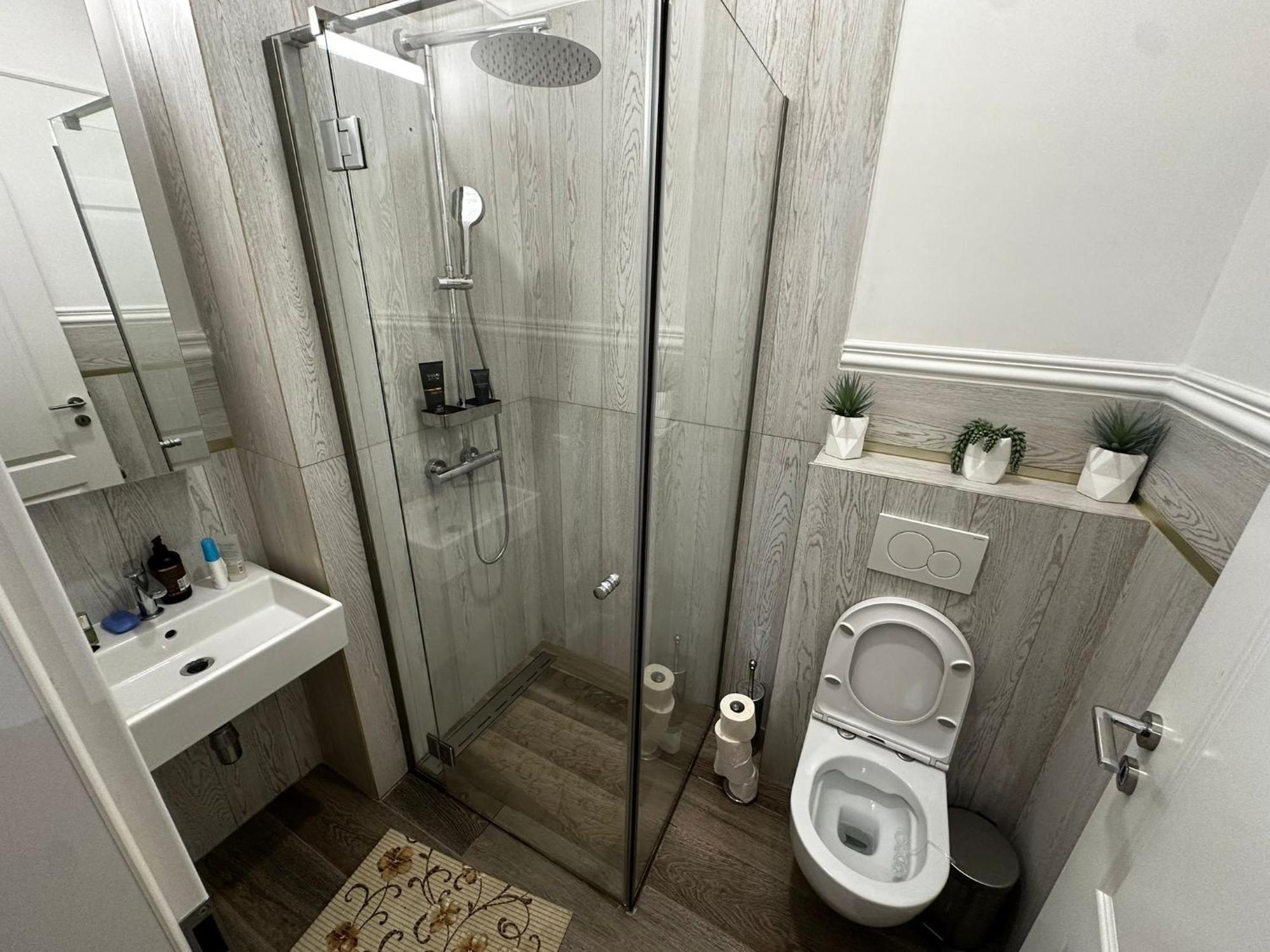 City Apartments Satu Mare Luaran gambar